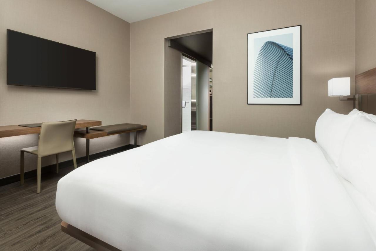 Ac Hotel By Marriott New York Times Square Exterior foto